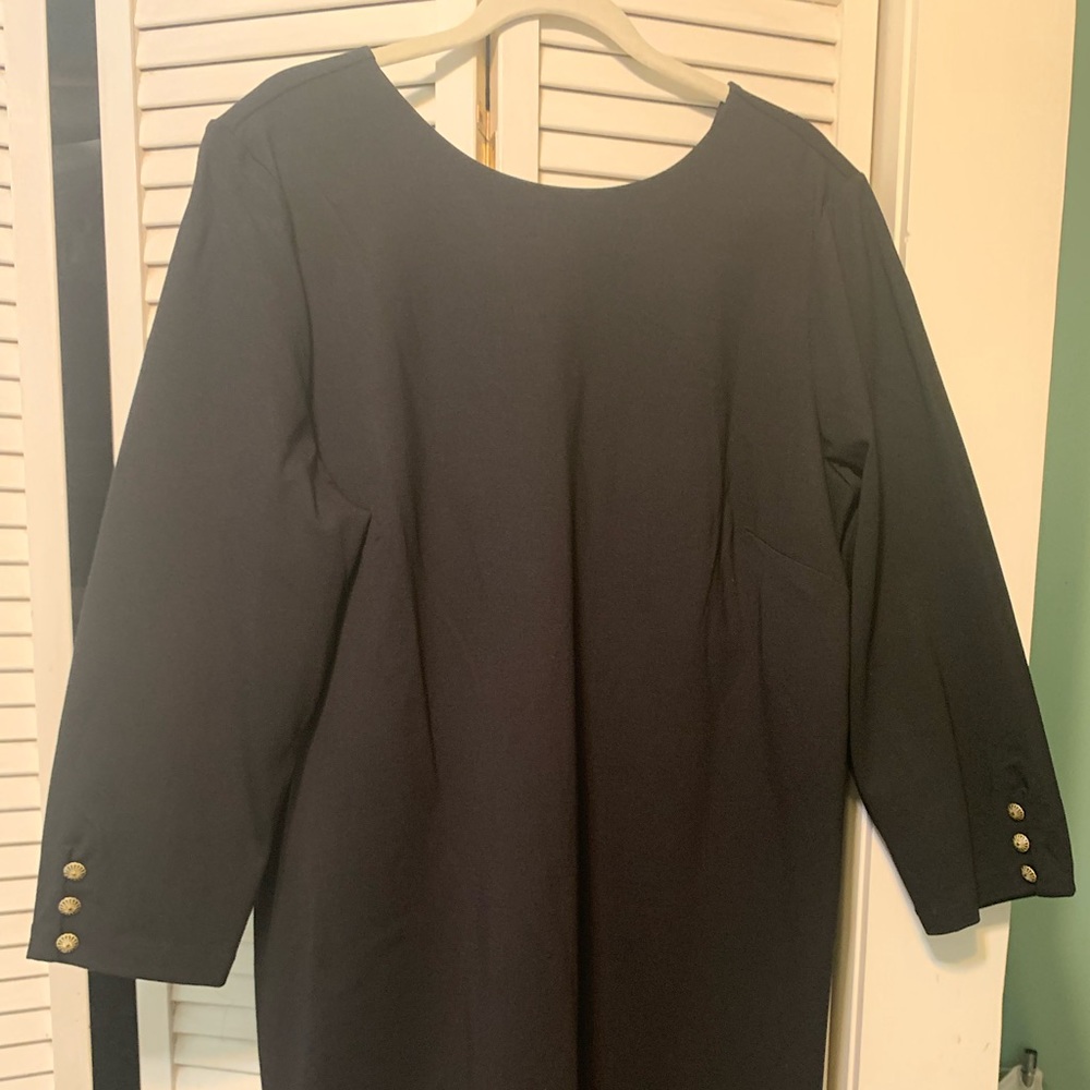 NWT Chico Size 4 Black Ponte dress